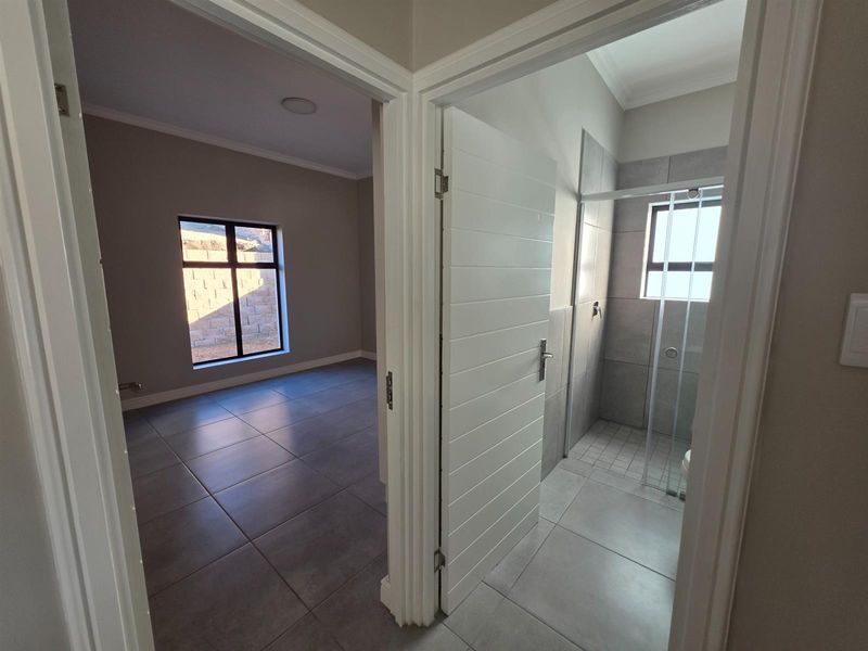 House For Sale in Hartenbos - Photo 5