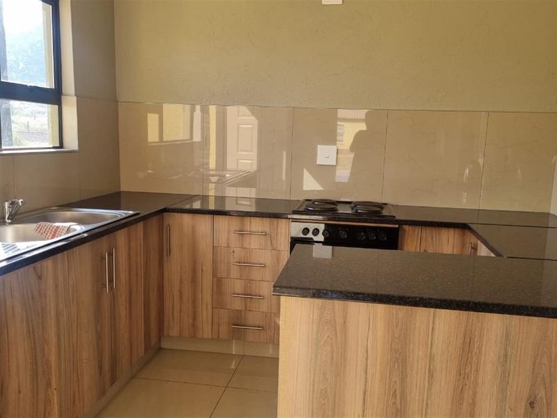House For Sale in Karino, Nelspruit - Photo 2