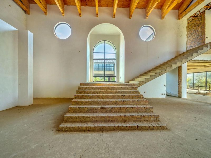 6 bedroom House for sale in Waterfall Equestrian Estate, Waterfall, Midrand - Photo 5