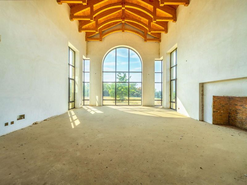 6 bedroom House for sale in Waterfall Equestrian Estate, Waterfall, Midrand - Photo 8