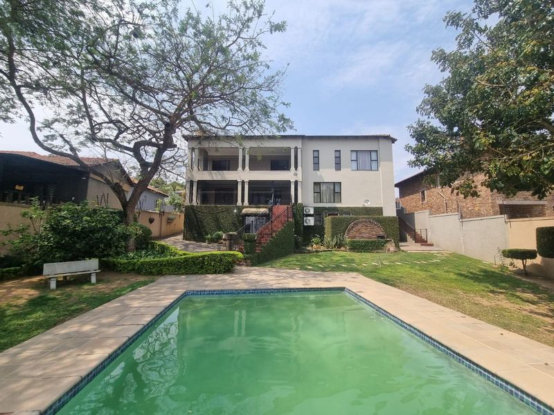 House For Sale in Stonehenge Ext 1 Stonehenge Nelspruit - Photo 2