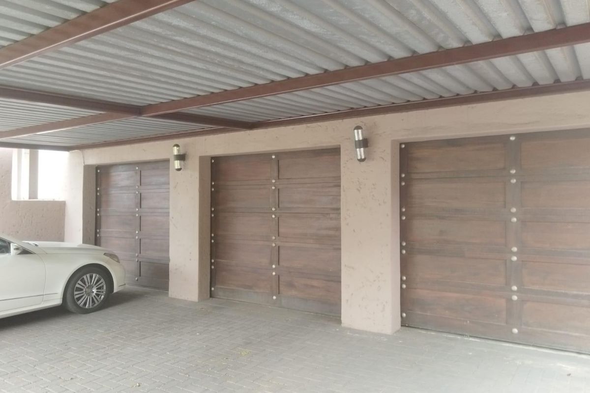 House For Sale in Model Park, Witbank - Photo 5