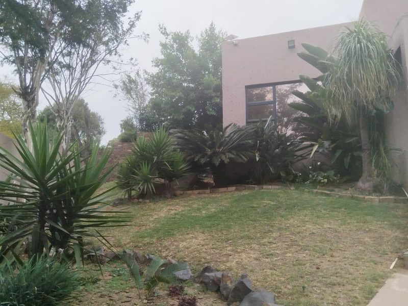 House For Sale in Model Park, Witbank - Photo 4