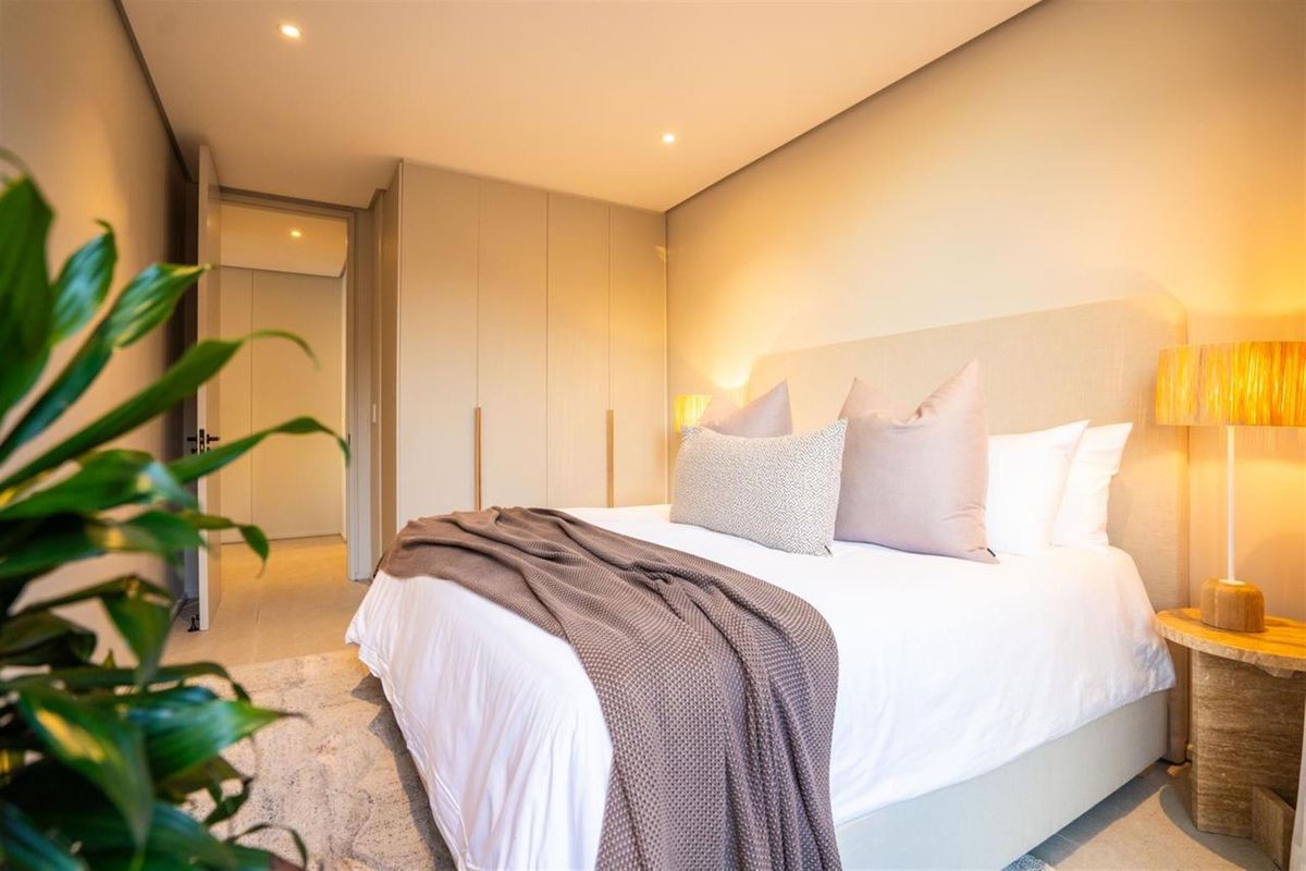 3 Bedroom Ultra-Modern Apartment For Sale in Umdloti Beach - Photo 5