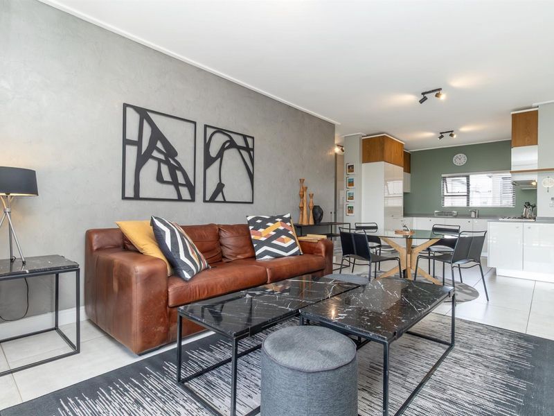 Newly Furnished Modern Upmarket Apartment To Rent in The Polofields, Waterfall, Midrand - Photo 2