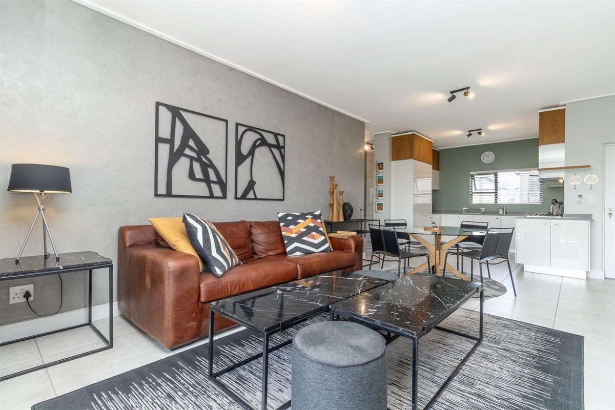 Newly Furnished Upmarket Apartment at The Polofields, Waterfall, Midrand - Photo 4