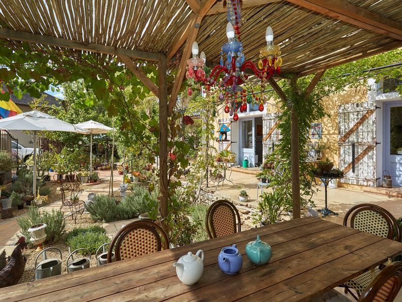 Guest House in the heart of Clanwilliam - Photo 9