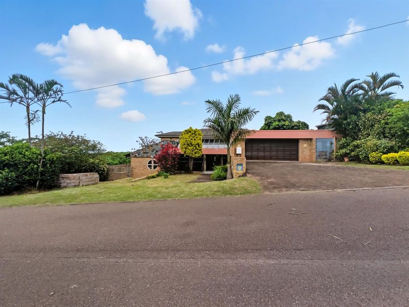 4 Bedroom House To Rent in Dawncliffe, Westville - Photo 4
