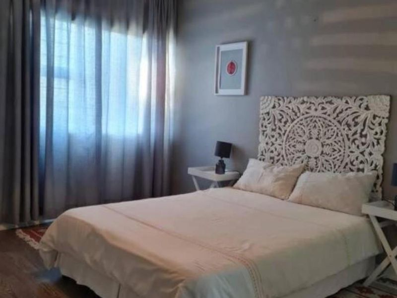 Stunning and precious 5 bedroom home,5  bathroom perfectly nestled in the heart of glenwood,berea - Photo 10