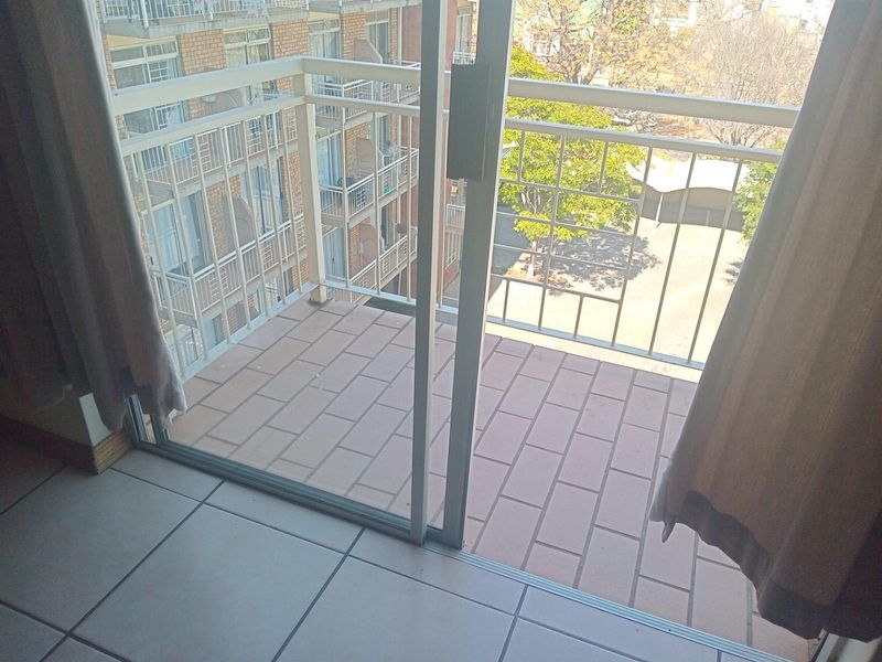 REDUCED PRICE Apartment Available in Hillcrest, Pretoria - Photo 7