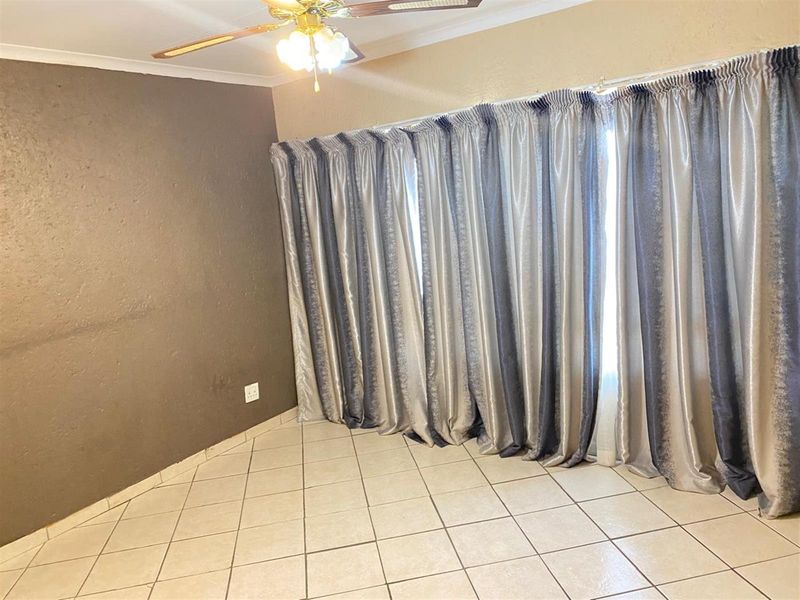 Apartment For rent in Stonehenge, Nelspruit - Photo 7