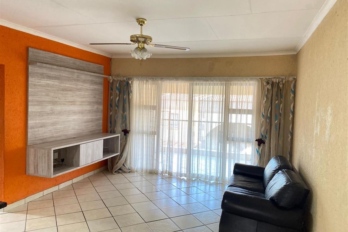 Apartment For rent in Stonehenge, Nelspruit - Photo 3