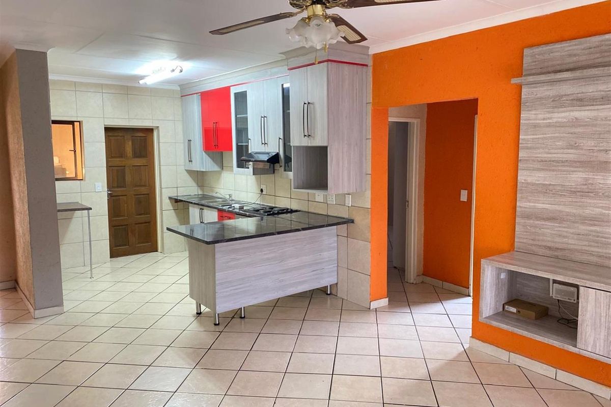 Apartment For rent in Stonehenge, Nelspruit - Photo 4