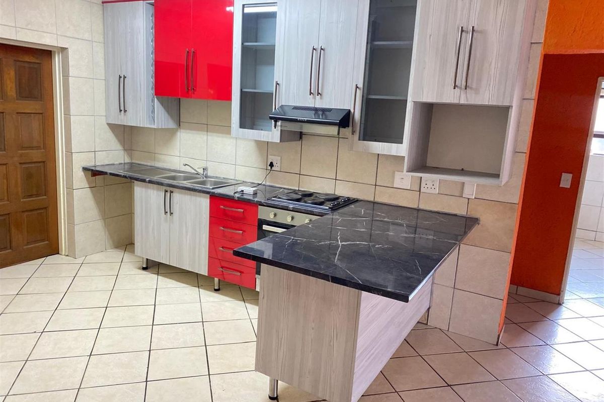 Apartment For rent in Stonehenge, Nelspruit - Photo 5