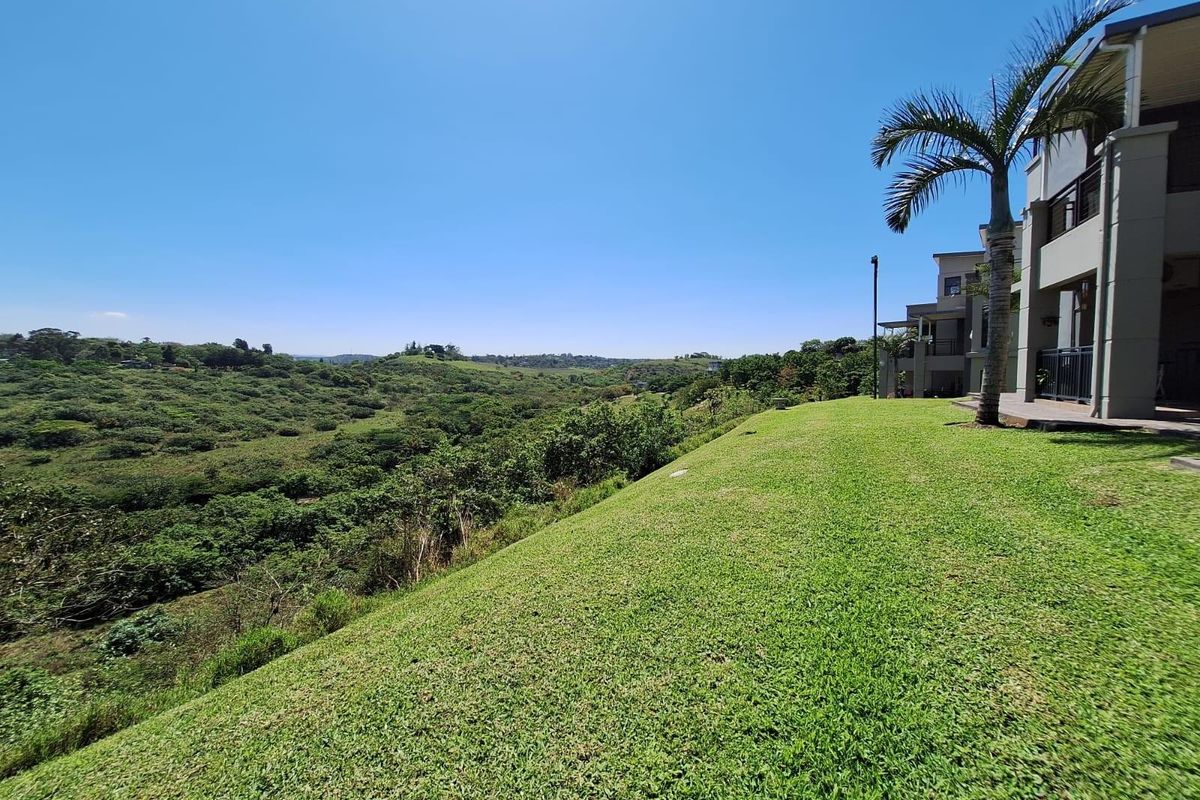 Lock up and go 2 bedroom ground apartment for sale in Palm Lakes - Photo 2