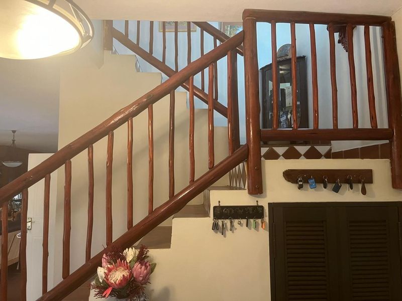 Townhouse For Sale in Panorama Park, Kingsburgh, KwaZulu Natal - Photo 9