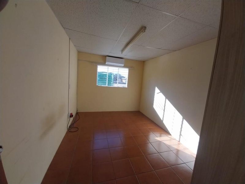Commercial Property For Sale in Jan Kempdorp - Photo 6