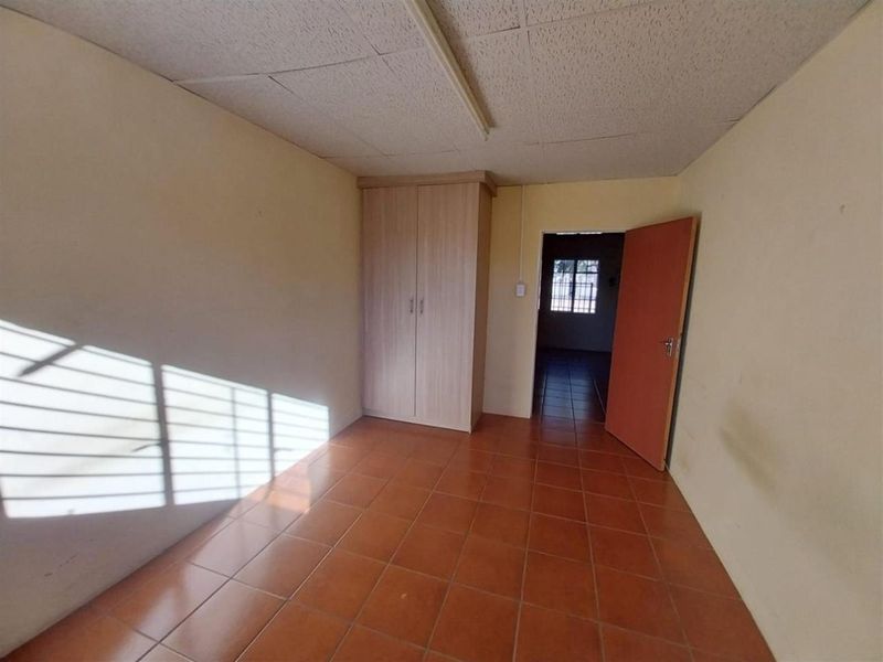 Commercial Property For Sale in Jan Kempdorp - Photo 8