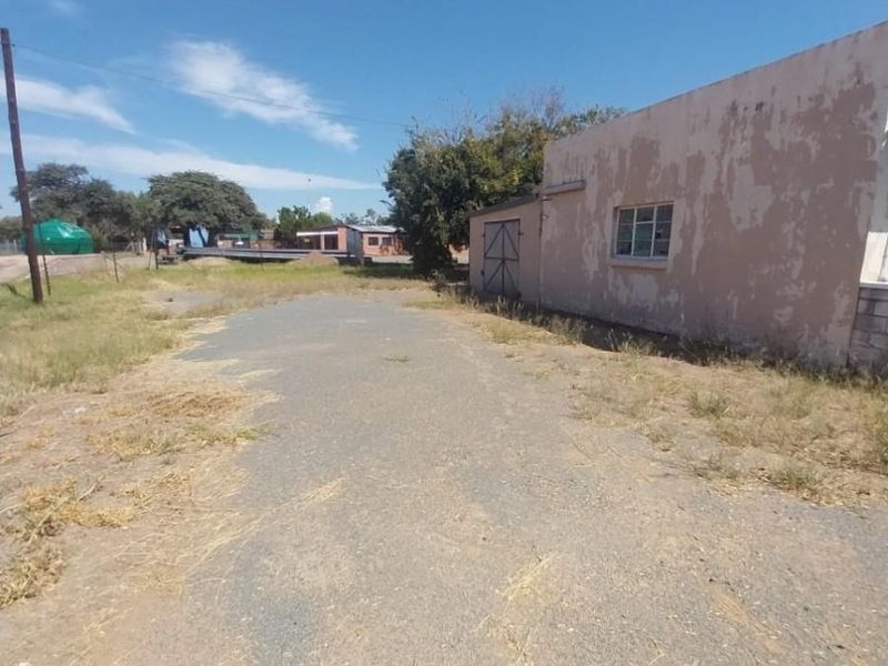 Turnkey Mortuary Facility For Sale in Jan Kempdorp - Photo 3