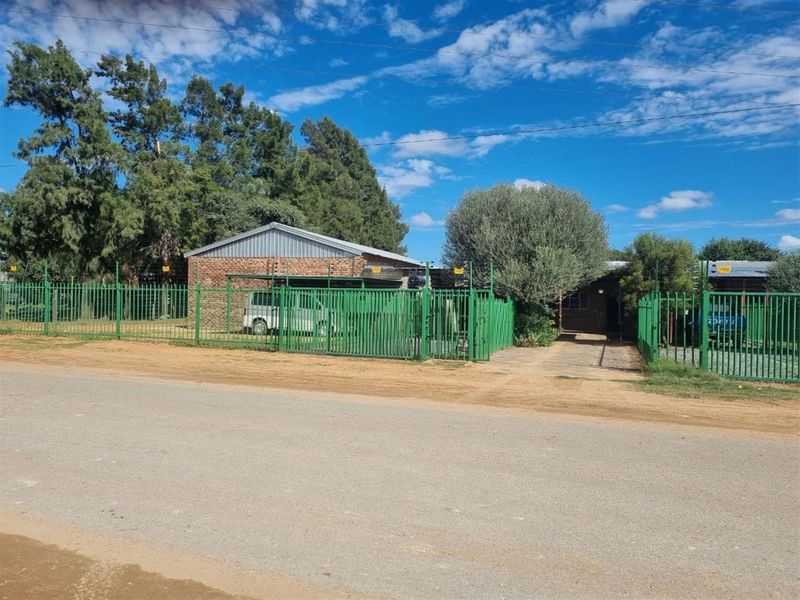 Apartment Block For Sale in Jan Kempdorp - Photo 5