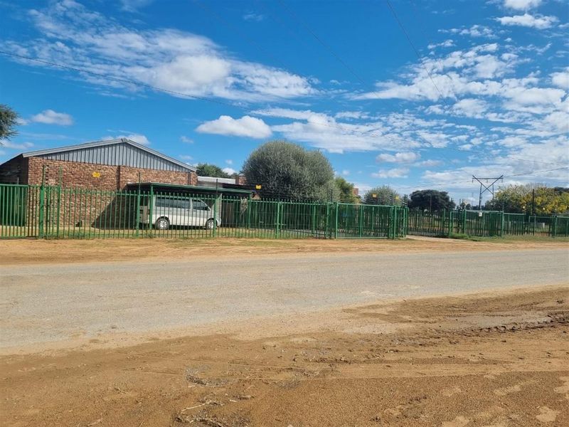 Apartment Block For Sale in Jan Kempdorp - Photo 3
