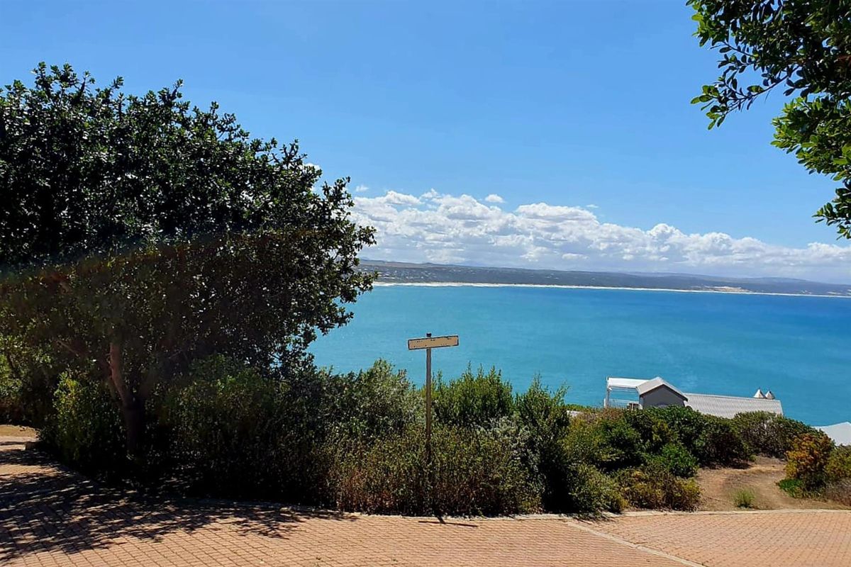 Ocean, Mountains, Serenity - Your Karmosyn Stand - Photo 4