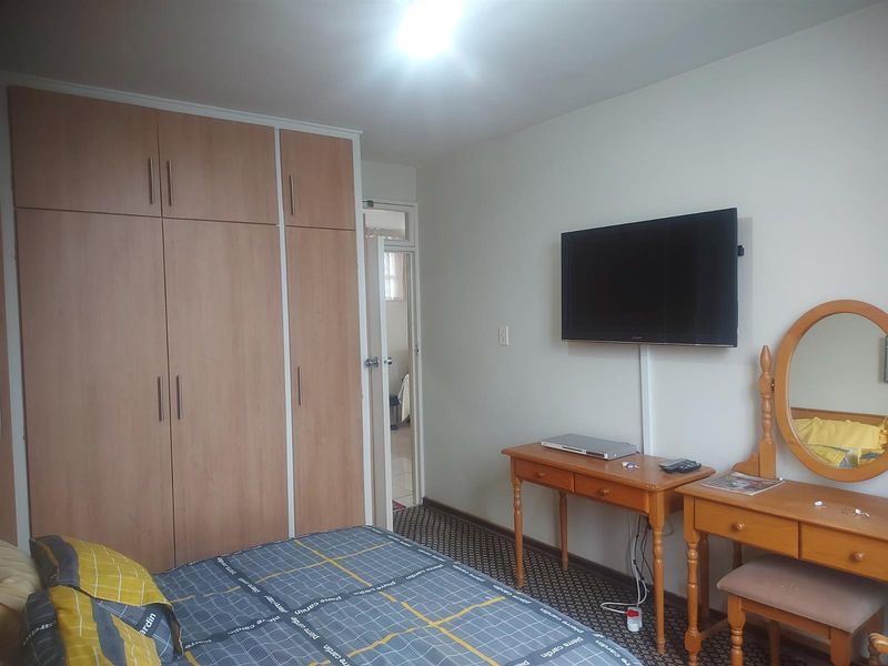 1 Bedroom Apartment for Sale in North Beach, Durban, KwaZulu Natal - Photo 10