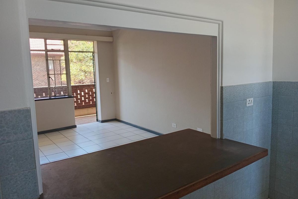 Apartment available in Lyndhurst, Johannesburg - Photo 2