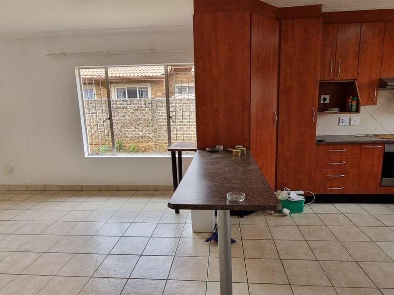 House For Sale in Brentwood Park AH, Kempton Park - Photo 6