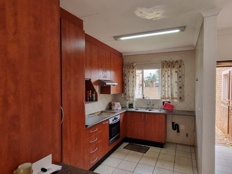 House For Sale in Brentwood Park AH, Kempton Park - Photo 5