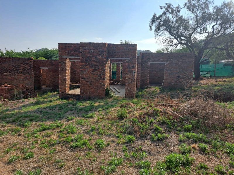 Half Built House For Sale in Estate D' Afrique, Hartbeespoort, North West - Photo 3