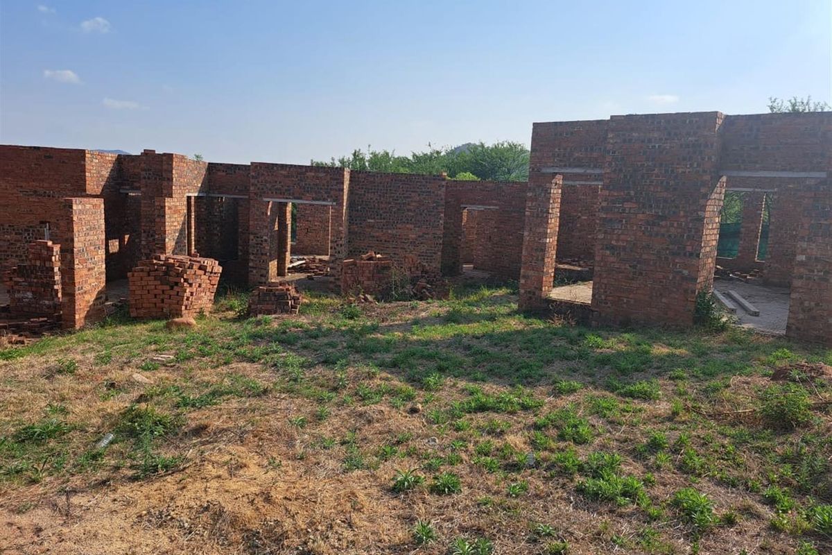 Half Built House For Sale in Estate D' Afrique, Hartbeespoort, North West - Photo 5