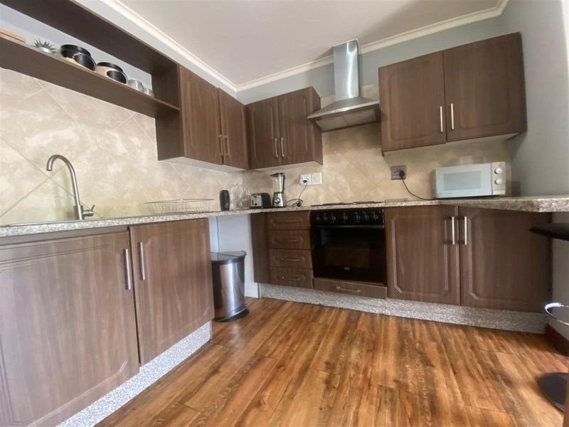 Townhouse For Sale in Ferndale, Randburg - Photo 8