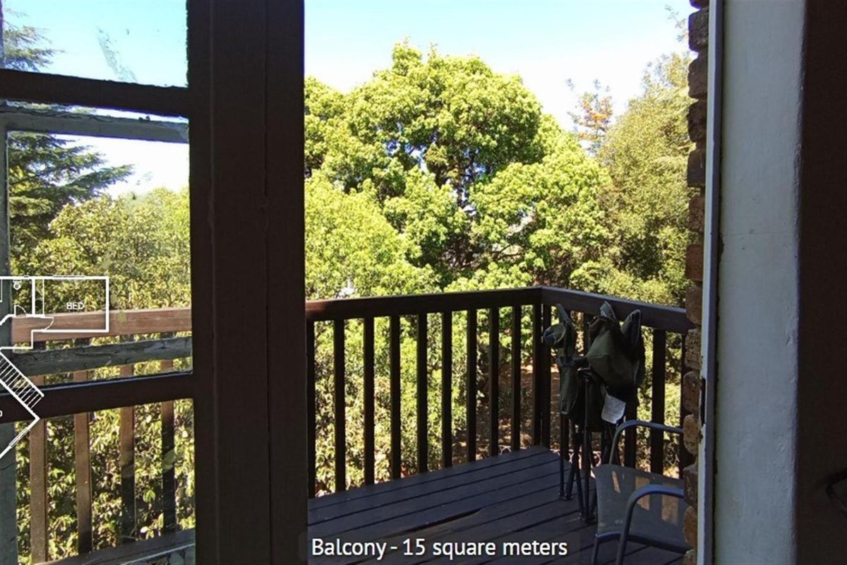 6 Bedroom House For Sale in Moreleta Park, Pretoria - Photo 3