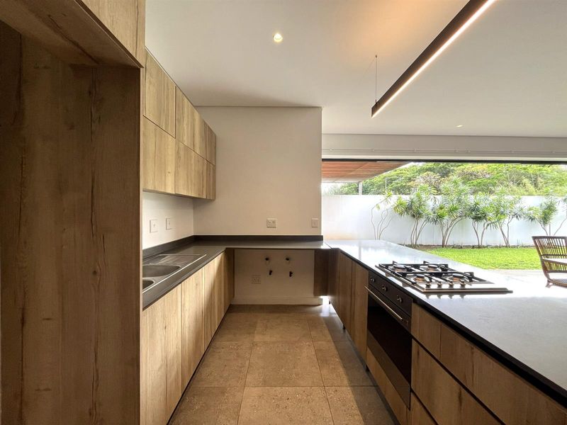 Level Townhouse Elaleni Coastal Forest - Photo 7