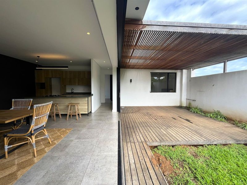 Level Townhouse Elaleni Coastal Forest - Photo 2