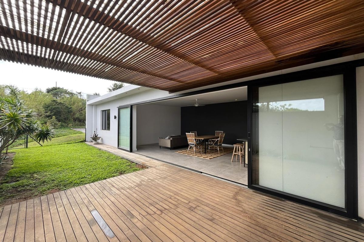 Level Townhouse Elaleni Coastal Forest - Photo 4