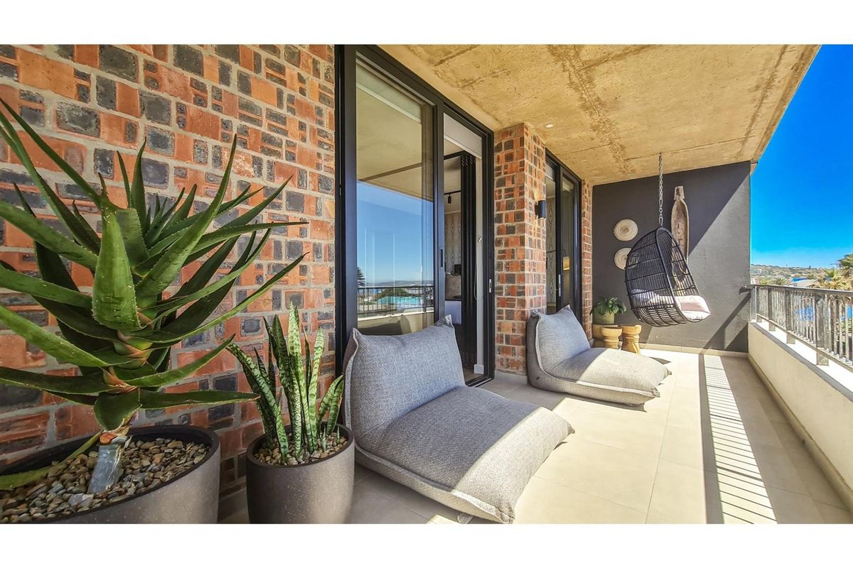 2 Bed Penthouse for sale in Mossel Bay Central - Photo 2