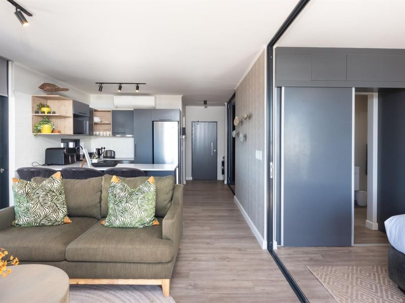 2 Bed Penthouse for sale in Mossel Bay Central - Photo 3