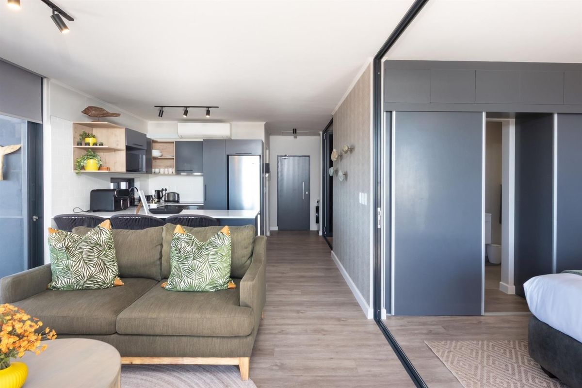 2 Bed Penthouse for sale in Mossel Bay Central - Photo 3