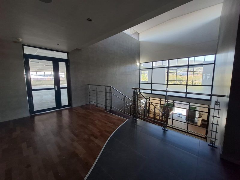 Commercial Property To Rent in Plattekloof Parow - Photo 5