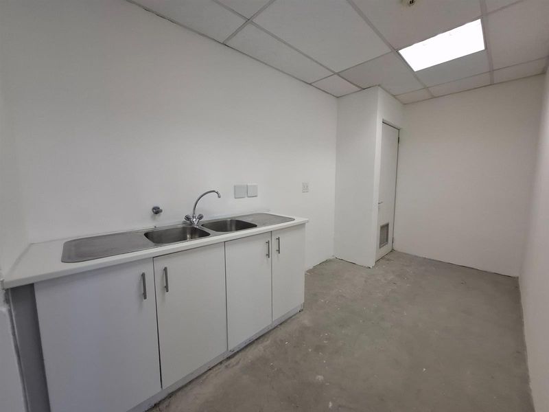 Office Space To Let - Plattekloof Office Park - Photo 8