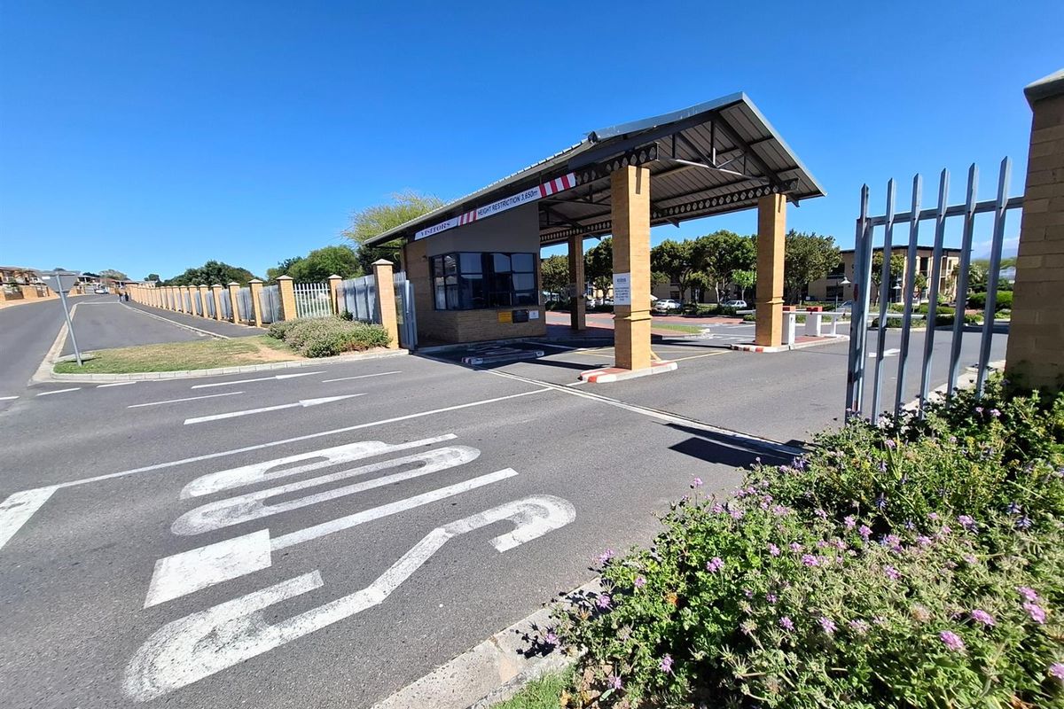 Office Space To Let - Plattekloof Office Park - Photo 2