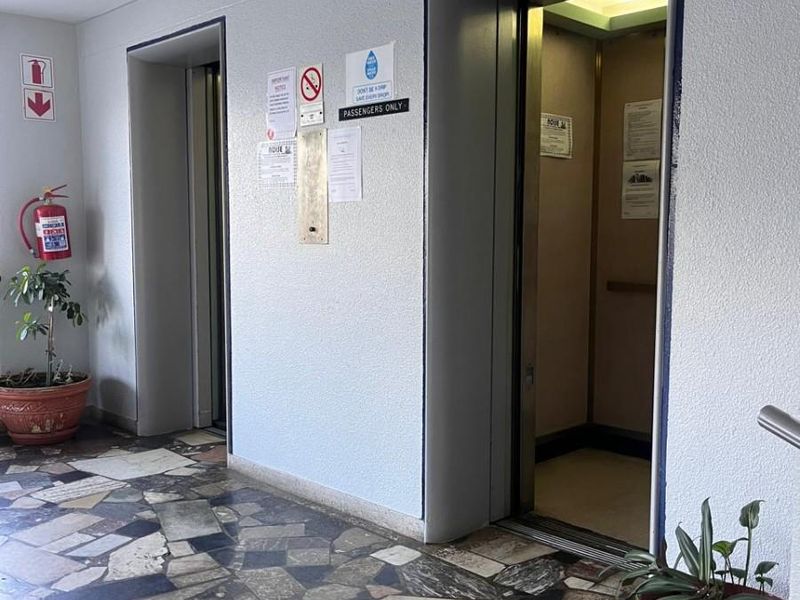 2 Bed Apartment For Sale in St Georges - Photo 3