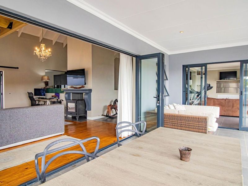 3 Bedroom Home with 1 Bedroom Flat For Sale in Mount Royal Golf and Country Estate - Photo 4