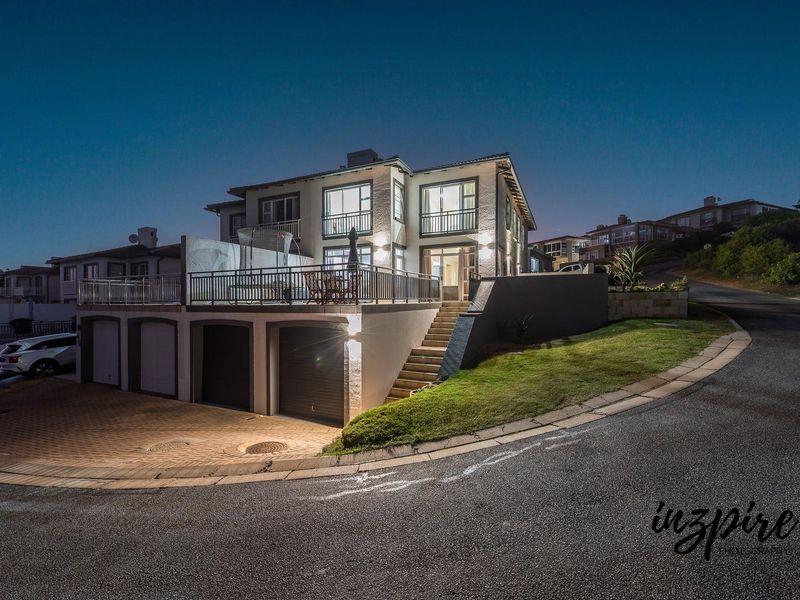 Excellent Investment or Family Home in Pinnacle Point! - Photo 7