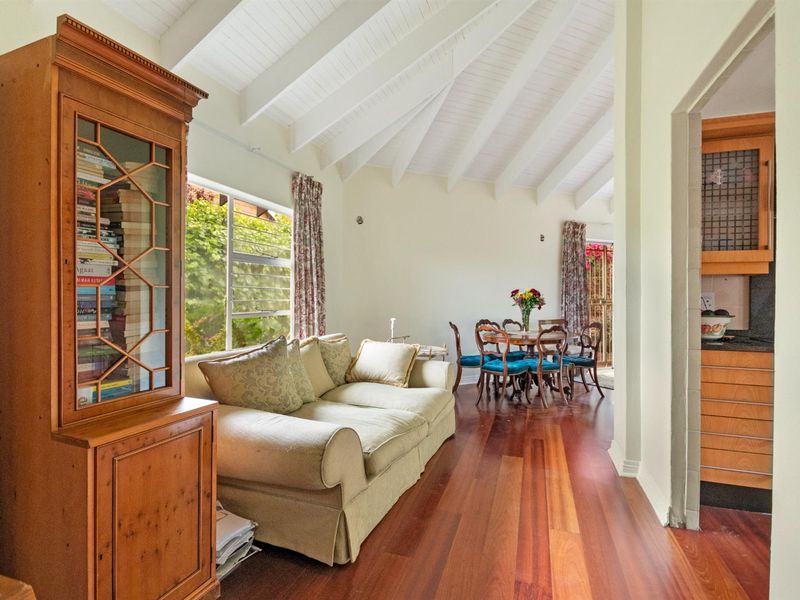 Bright. Bold. Beautiful. - Photo 5