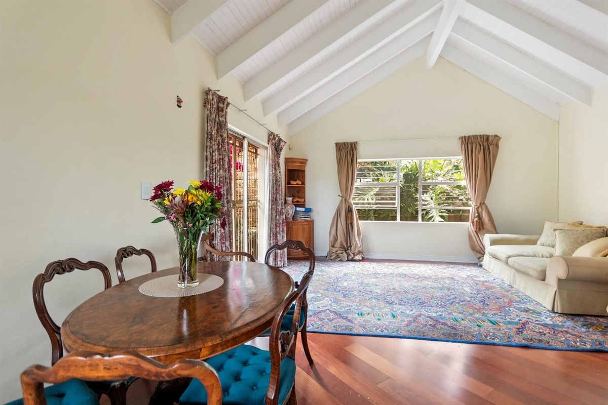 Bright. Bold. Beautiful. - Photo 4