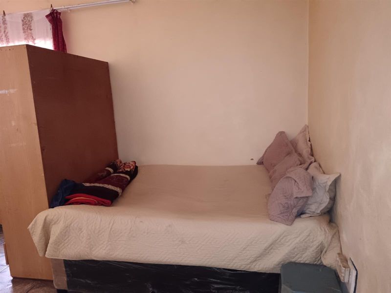 House For Sale in Tshepisong Ext 5, Krugersdorp - Photo 10