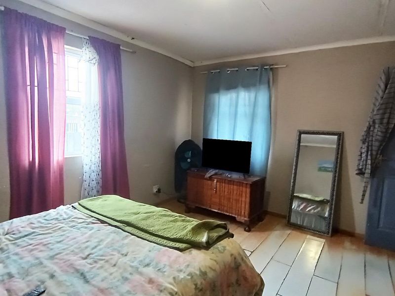 House For Sale in Newton, Wellington - Photo 8